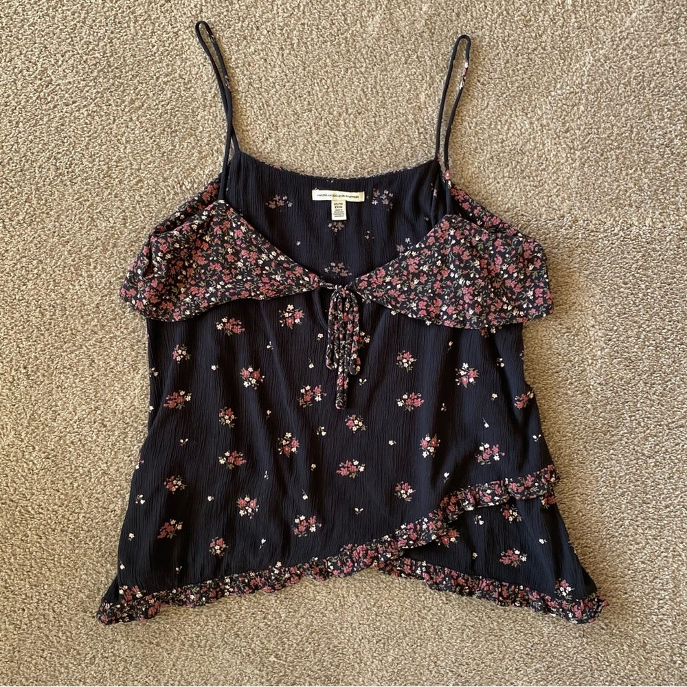 AMERICAN EAGLE โข Womenโs Boho Ruffled Cami Tank Black Floral Print Size- XS